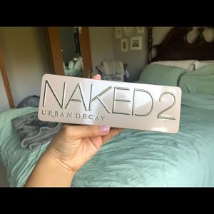 Naked 2 palette + free philosophy cleanser.